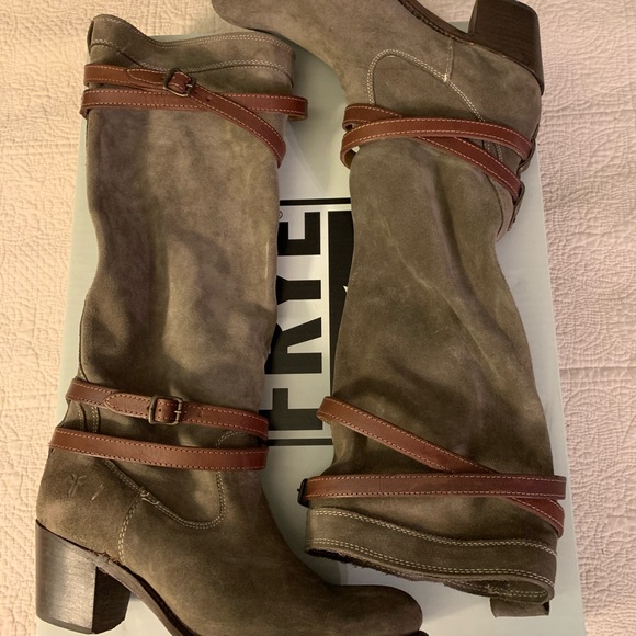 Frye Jane Strappy Fatigue Boots Size 8.5M - Picture 1 of 5